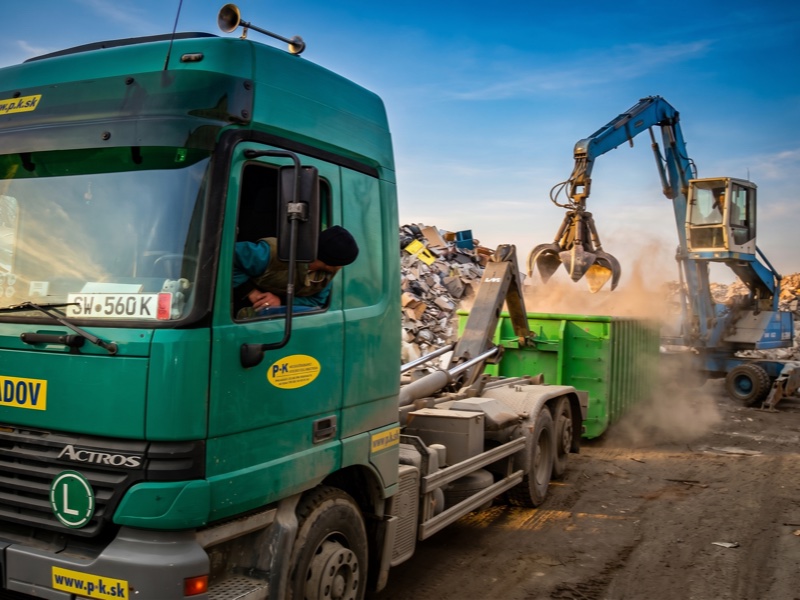 Mercedes Actros P+K s.r.o. + nakládka šrotu